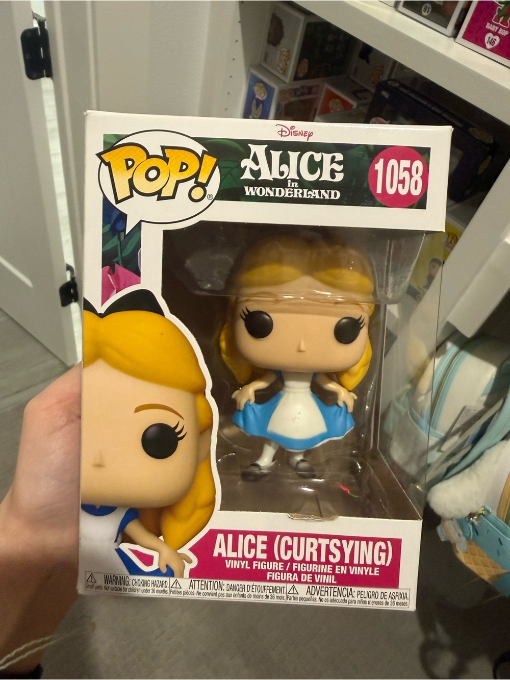 Funko Pop! Vinyl: Alice in Wonderland Alice (Curtsying) #1058